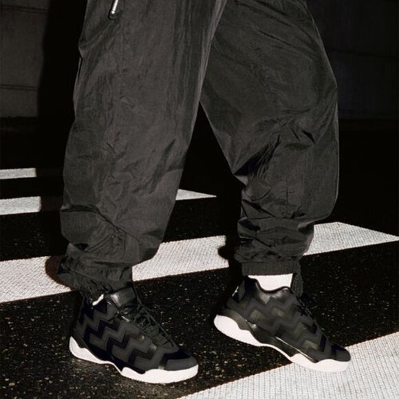 New Converse x VLTG Mission - Picture 2 of 8